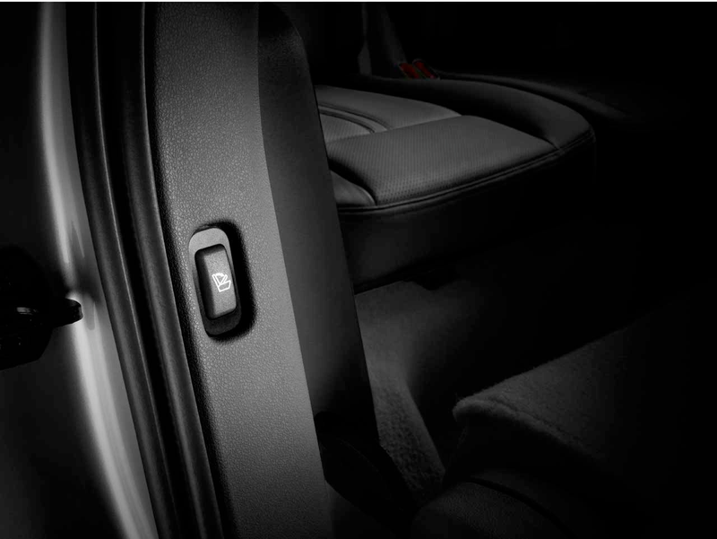Illustration for article titled 2010 Lincoln MKT: Crossover For The Super-Segmented Masses